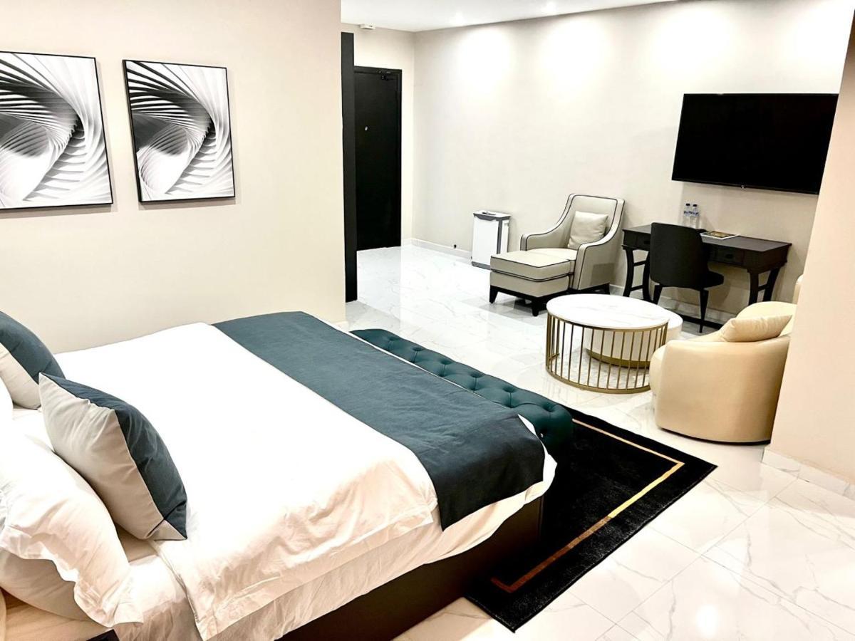 Lifestyle Luxury Hotel And Residence Elwa Eksteriør bilde
