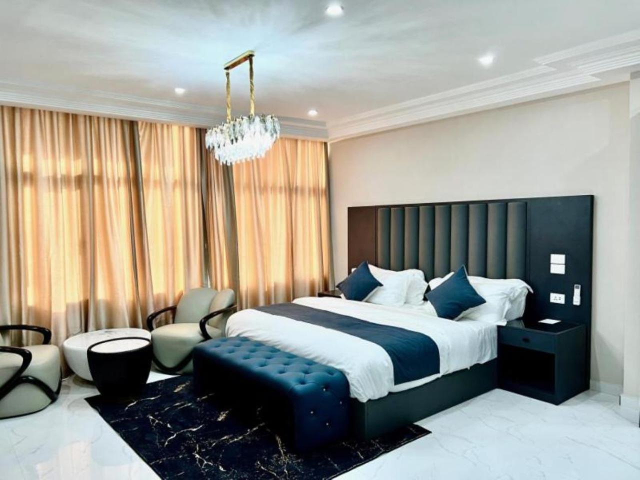 Lifestyle Luxury Hotel And Residence Elwa Eksteriør bilde